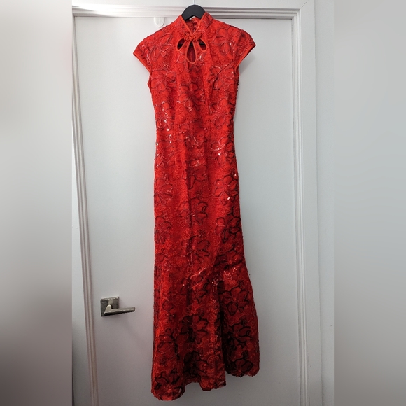 Qipao - Chinese traditional dress - Picture 3 of 3